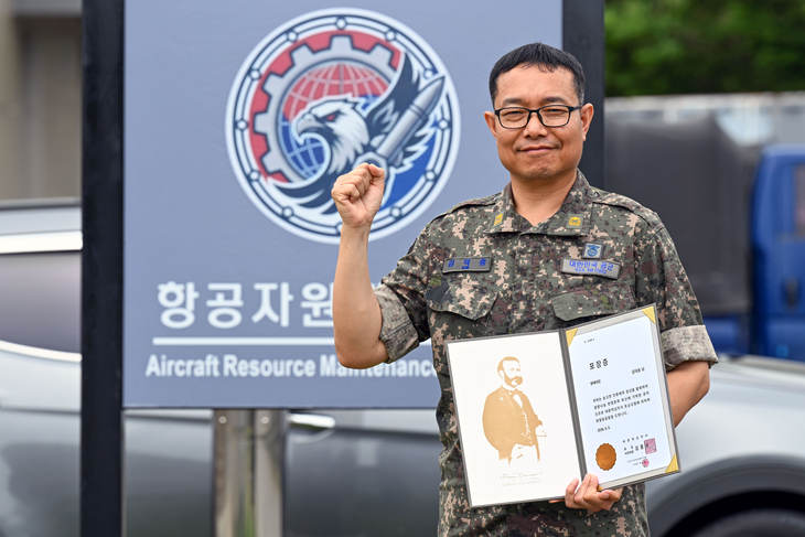 32년 이어온 생명 나눔…공군 준위의 특별한 헌신