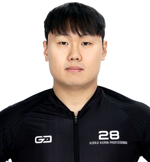 박건이 경륜선수(28기, S2, 창원 상남)