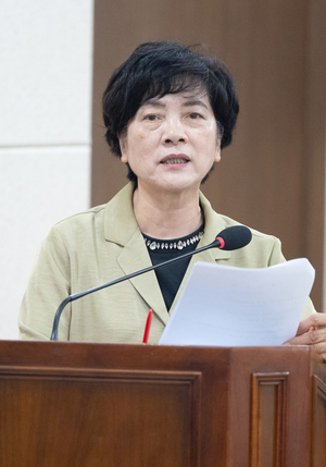 신영희 인천시의원. 제공=인천시의회