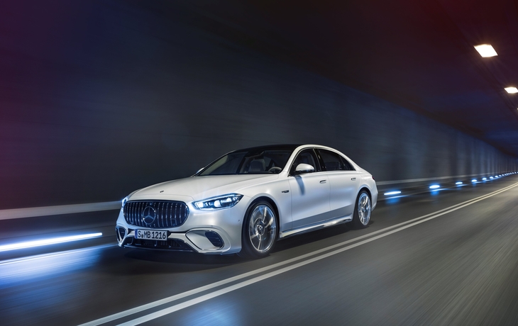 메르세데스-AMG S 63 E 퍼포먼스