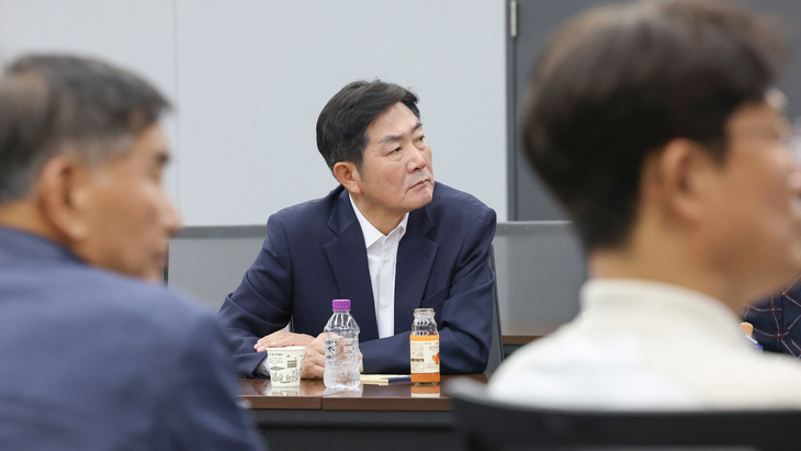 지곶일반산업단지를 찾은 조용호 오산시장 당선인. 제공=오산
