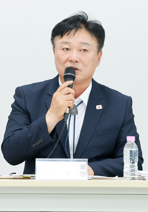 반도체특별법 시행령에서 '수도권 배제조항 삭제'를 환영하는 성수석 이천시장 당선인. 제공=이천시