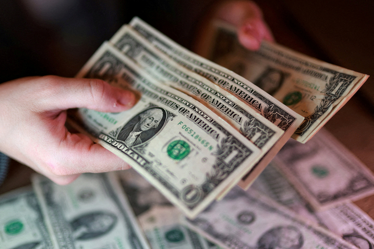 GLOBAL-FOREX/DOLLAR