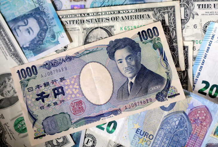 JAPAN-YEN/