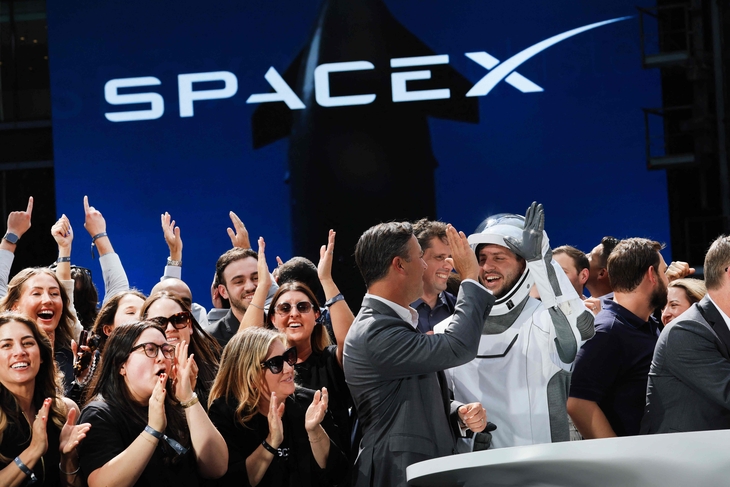 US-SPACEX-LISTED-ON-NASDAQ-EXCHANGE