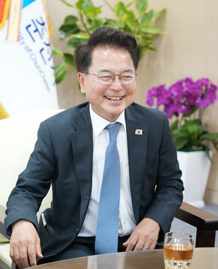 육동한 춘천시장