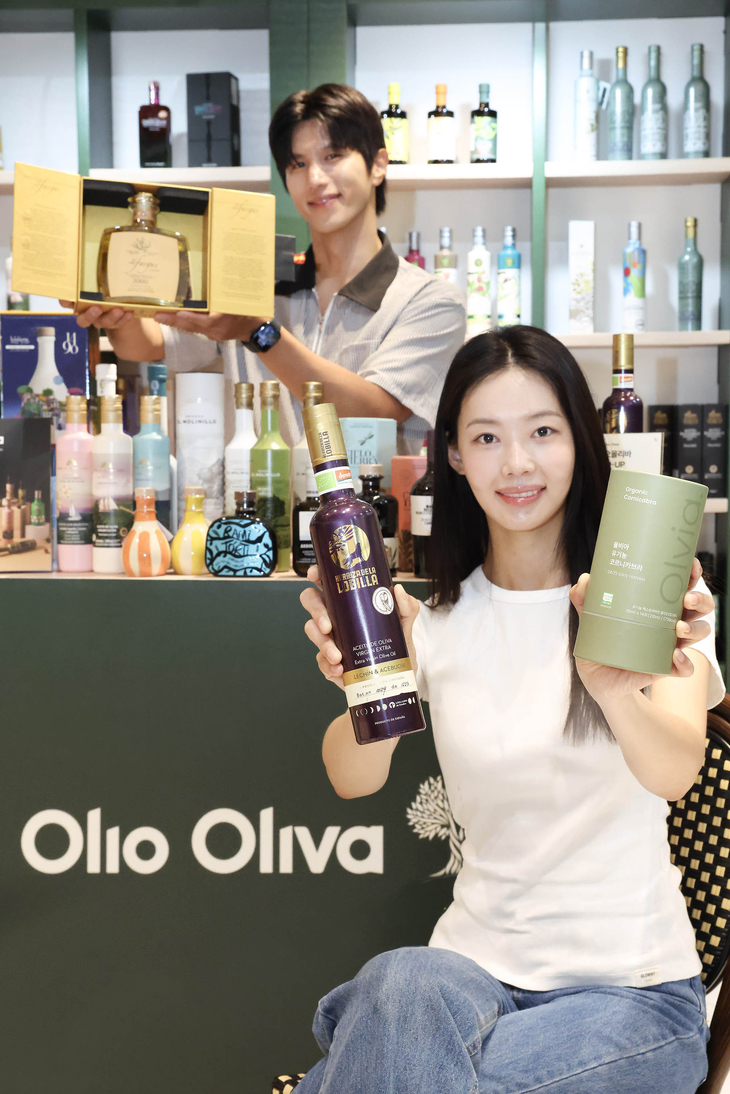 신세계백화점 '올리오올리바' 체험형 팝업