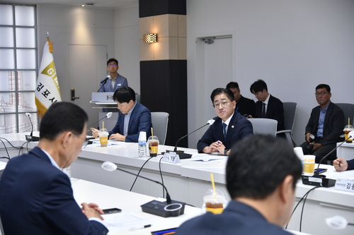 이기형 김포시장 9일 김용석 대광위원장, 김주영-박상혁 국회의원(김포), 이기헌 국회의원(고양)과 함께 인천2호선 고양연장 건립사업 협력 방안 논의