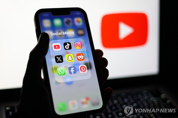 유튜브와 SNS. 사진=연합뉴스