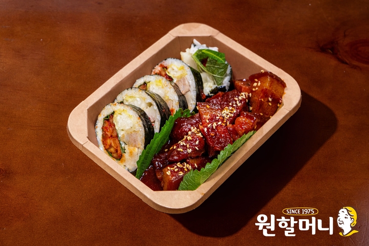 원할머니 보쌈족발X김밥대장 팝업 오픈 한 달 만에 '한돈 보쌈김밥' 2만건 판매