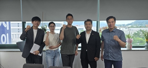 하남 교산-고양 창릉지구 뉴홈 사전청약자 비상대책위원회 17일 최승태 하남시의회 의원, 강성삼 경기도의원, 이광재 국회의원과 간담회 개최