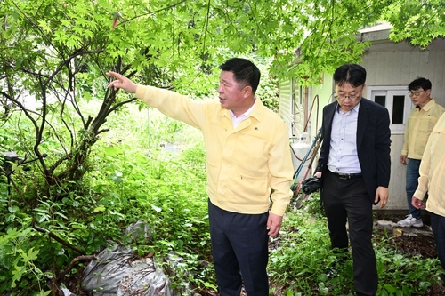 정덕영 양주시장 23일 회정동 호우 피해주택 점검
