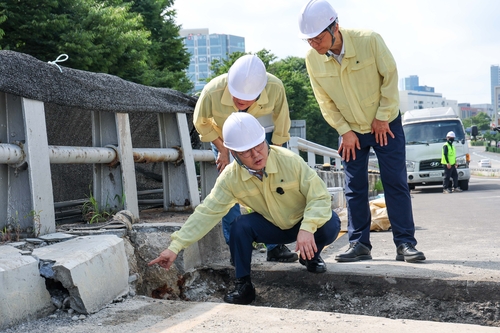 한대희 군포시장 7월31일 금정고가교 현장 점검