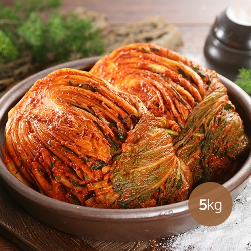 한국농협김치조합공동사업법인 연천지사(전곡농협)의 '오색소반 포기김치'​