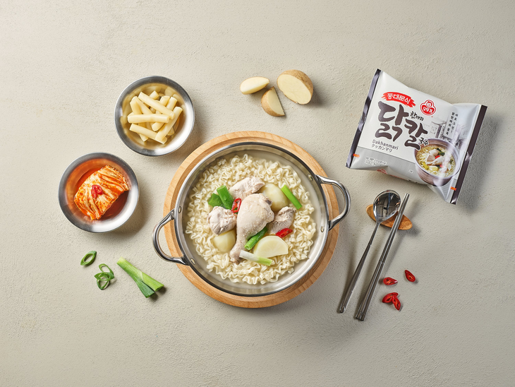 오뚜기 동대문식 닭한마리 칼국수 연출컷. 사진=오뚜기