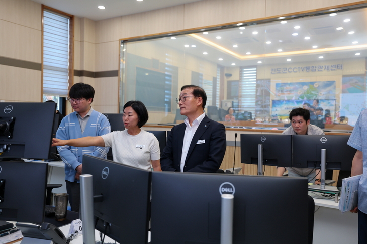 이재각 진도군수, 통합관제센터 방문… “군민 안전 지키는 최일선 역할