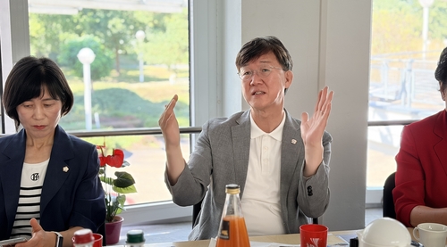 안산시 대표단-독일 우제돔 해양치유센터 간담회 운영