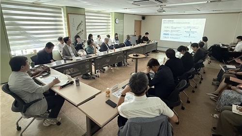 한국IPTV방송협회가 지난 18일 '2026년 제2차 정책위원회'에서 IPTV 데이터 활용 방안과 유료방송 산업 경쟁력 강화를 위한 정책 과제를 논의했다. 사진=