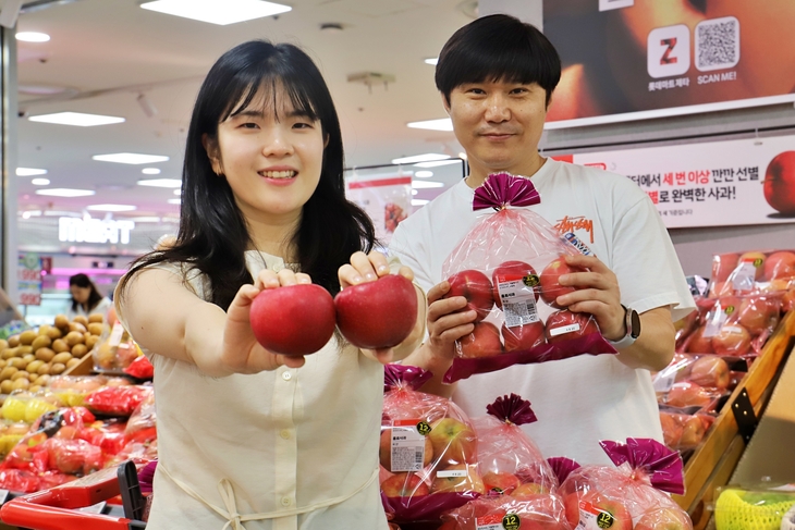 롯데마트·슈퍼 “홍로 사과로 가을 맛 느끼세요