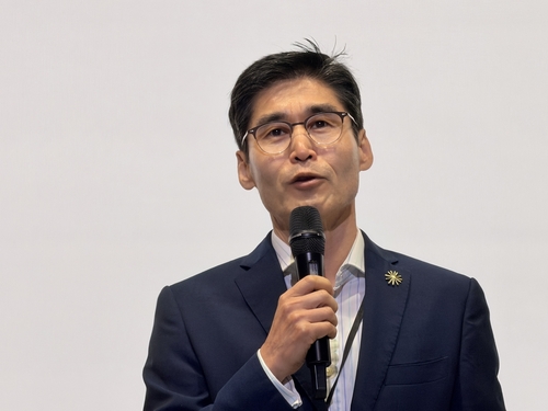 최기영 앤트로픽 한국 대표가 지난 6월 17일 여의도 콘래드 호텔에서 개최된 기자간담회에서 발표하고 있다. 사진=연합뉴스