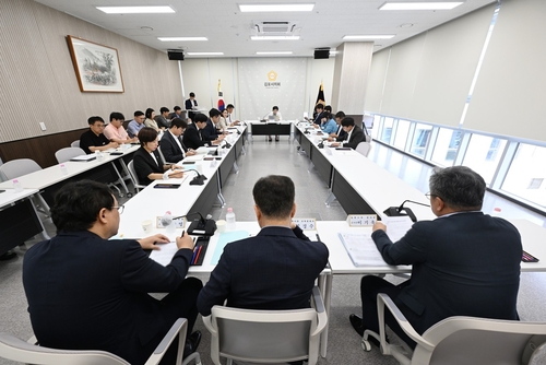 김포시의회 25일 김포FC 횡령 사태 관련 감사 중간보고회 개최