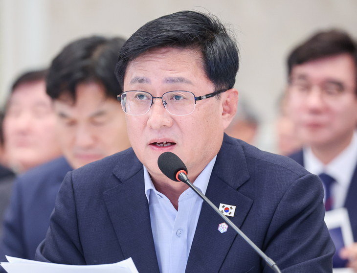 업무보고하는 김성환 기후에너지환경부 장관