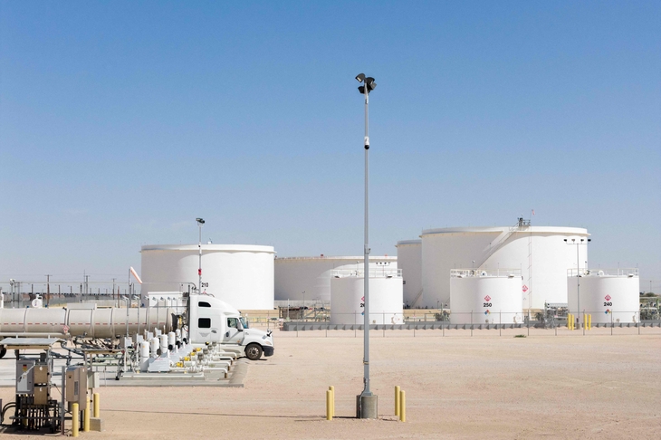 US-PRICE-OF-DIESEL-RISES-AS-OVERSEAS-CONFLICTS-STRAIN-SUPPLIES
