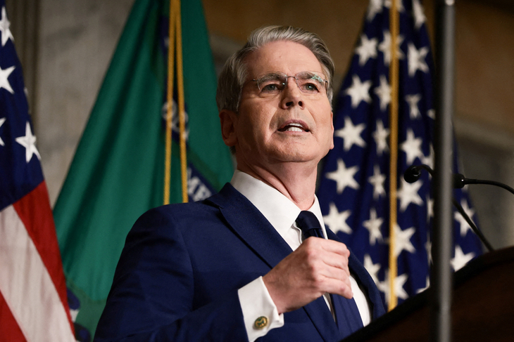 IRAN-CRISIS/OIL-COLUMN-RUSSELL