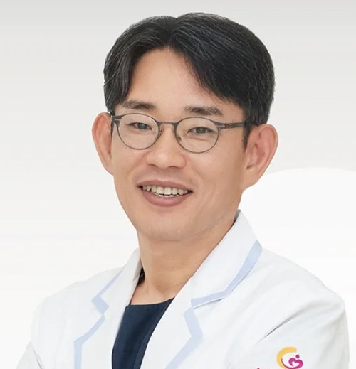 문상현 슬찬한방병원 대표원장
