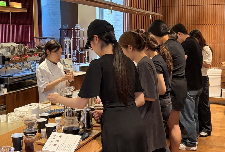 가족돌봄청년 대상 '바리스타 직무체험' 교육 현장. 사진=남양유업