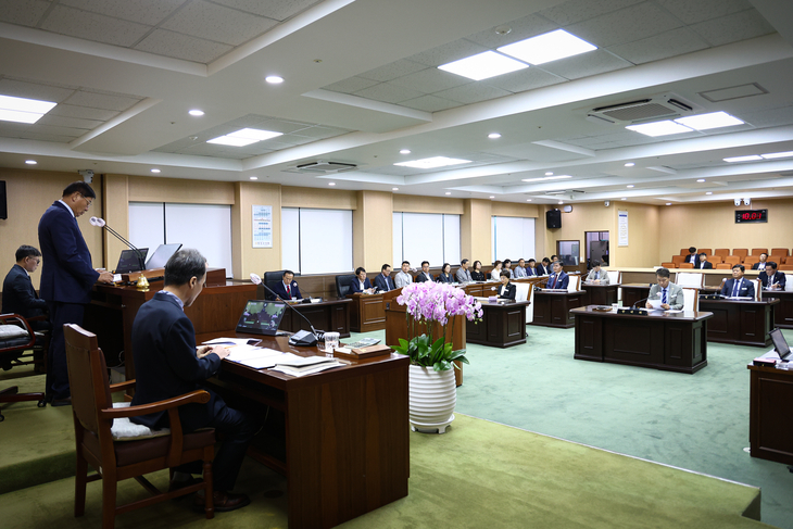 청양군의회, 의원 7명 국외출장 취소…관련 예산 전액 삭감