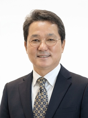 김진희 제10대 남양주시의회 전반기 의장
