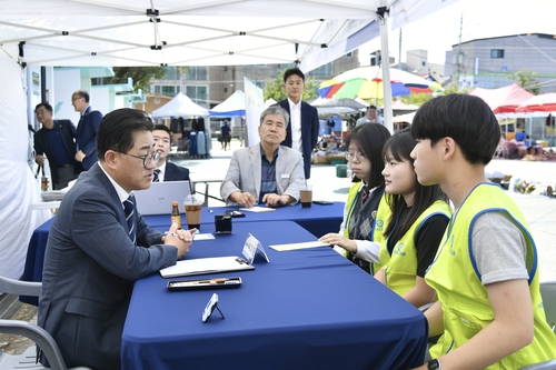 이기형 김포시장 18일 이동시장실 '시장이 ON다!' 3회차 운영