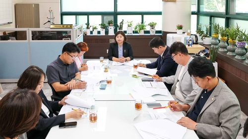 안산시의회 기획행정위원회 22일 집행부 8개 부서와 간담회 개최