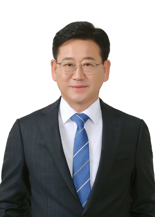 김정호 국회 기후에너지환경노동위원회 위원장