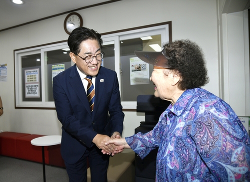이기형 김포시장 추석 전 23일 시회복지시설 위문