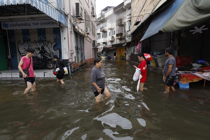 THAILAND FLOODS