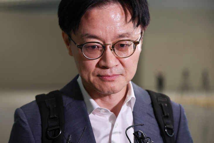 김정관 장관, 미국으로 출국
