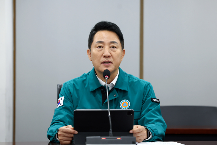 오세훈 서울시장, 시내버스 파업 대비 긴급 상황 점검 회의