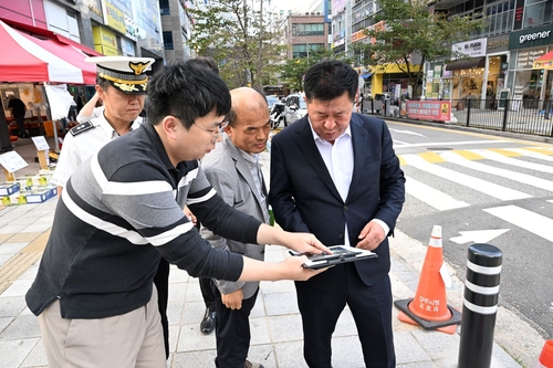 정덕영 양주시장 9월28일 민원 현장인 옥정중심상가 사거리 일대-상가 내부도로 현장점검