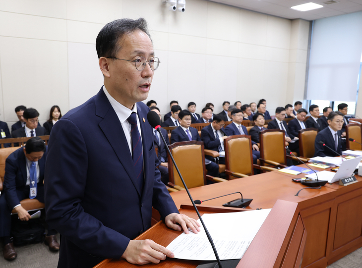 업무보고 하는 이형일 부총리