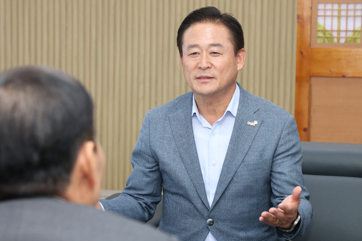 신영제 홍천군수