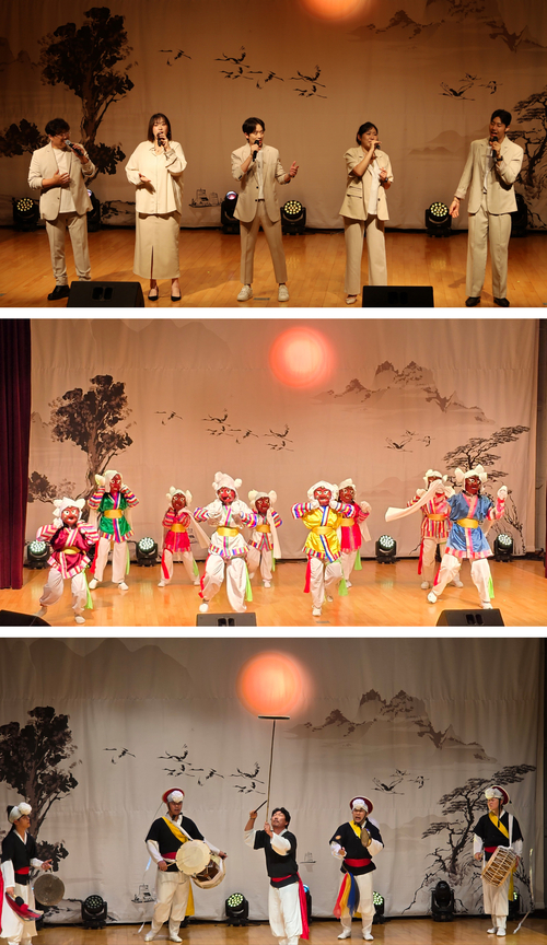 '인천향교 달빛 공감 음악회'에서 아카펠라 팀 '제니스'(위), 마당 예술동아리 '마당깨비'(가운데), 타악기 집단 '일로'(아래)가 공연을 펼치