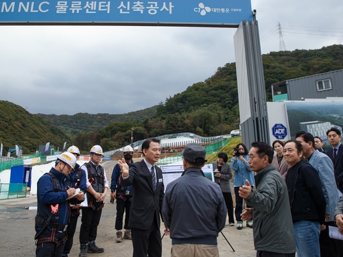 최현덕 남양주시장 15일 차산리 물류센터 현장 방문