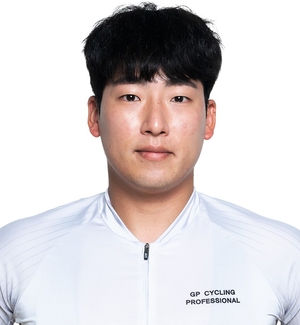 허남열 경륜선수(24기, A2, 가평)