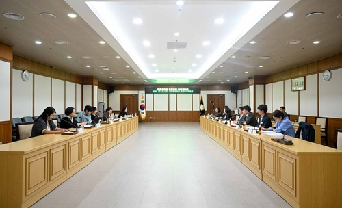 의정부시의회 행정복지위원회-의정부시지속가능발전협의회 16일 마을공동체 조례 개정 관련 간담회 개최