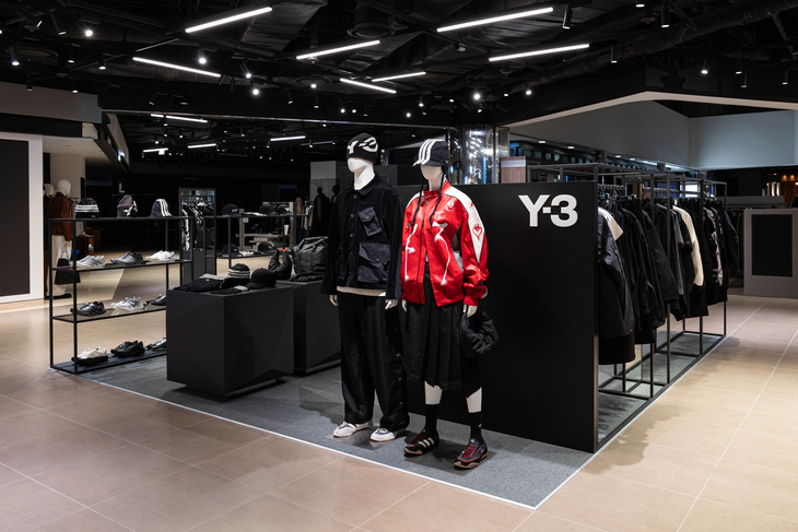 무신사 Y-3 부산 신세계백화점 센텀시티점 팝업 현장. 사진=무신사