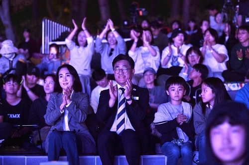 김포시 17일 한강중앙공원 및 라베니체 일원에서 '2026년 김포 라베니체축제' 개최