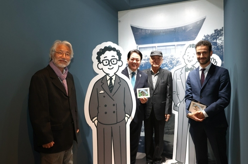 안양문화예술재단 15일 한-불 수교 140주년 기념 특별전 '140년의 대화, 하나의 건축' 개막식 개최