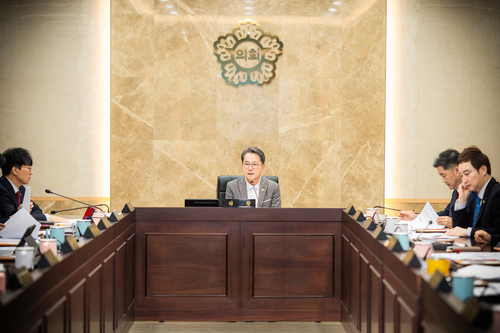 김진희 남양주시의회 의장 20일 10월 현안 보고회와 전체 의원 간담회 주재